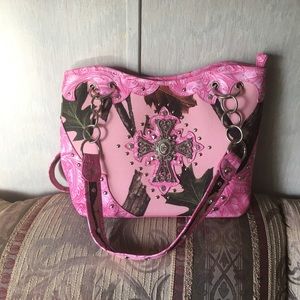 Concealed weapon purse. Used once.